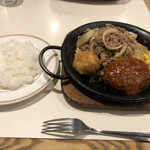 レストラン カロリー - ジャンボ鉄板焼(980円)