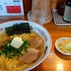 七福 - 塩ラーメン+バター+にんにく(別皿)