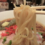 らあめん花月　嵐 - 麺のアップ