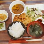 キッチンさくら木 - 鶏から揚げとカレー