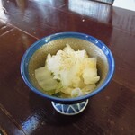 酒肴商店 アジト - 白菜の浅漬け