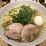 本丸亭 - 塩らー麺850円、煮卵トッピング100円