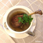 プチレストラン ブーケ・ド・フランス - 鴨肉のコンフィ 天然茸のコンソメ仕立