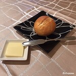 プチレストラン ブーケ・ド・フランス - Boule et beurre