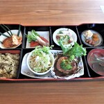 リビングカフェ - 料理写真:本日のランチ￥1,200