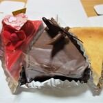 ジャスマン洋菓子店 - 料理写真:チーズケーキ ほか