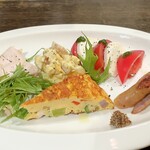 トリワイン ＰＩＫＯＳＨＨＨＵ - 前菜５種盛