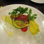 シャルルマーニュ - マグロのタルタル　しまオクラ添え