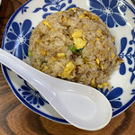 あたり亭 - 半チャーハン