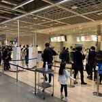 IKEAビストロ - ”IKEAビストロ 新三郷店”のレジ様子。