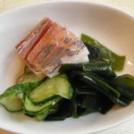 お通しの鯵。