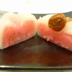 つる瀬 - 餡には紫蘇っぽいのが混ぜてあります