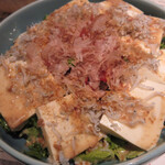 日本酒スローフード方舟 - 豆腐とシラスのサラダ