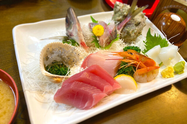 カサゴの大群 By しゅんしゅんパパ 魚河岸 丸天 富士店 うおがし まるてん ジヤトコ前 ジヤトコ1地区前 魚介料理 海鮮料理 食べログ カサゴの大群 By しゅんしゅんパパ 魚河岸 丸天 富士店 うおがし まるてん ジヤトコ前 ジヤトコ1地区前 魚介料理 海鮮料理 食べログ