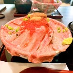 吉祥寺 肉ドレス海鮮丼 - 