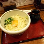 さぬき手打ちうどん 銭形 - 出汁は別の徳利にての提供です