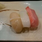 Sushidokoro Matsuri - ホテテ、あおりいか、金目鯛