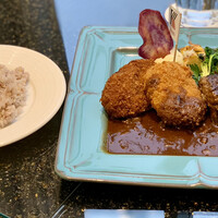 神戸牛洋食アモナ - 大人のお子様ランチ