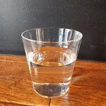 Bistro Tiroir - お水のグラス　薄いガラス！！(゜ロ゜ノ)ノ