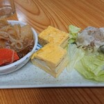 Soba Doko Ro Takinoya - シュウマイ、厚焼き玉子、肉じゃが 380円