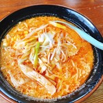 らーめん 萬太郎 - あぶり辛味噌ラーメン