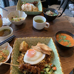 Asian Cafe & Diner Vivid Ajia - 