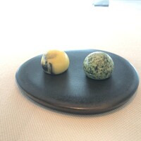 シグネチャー - バターは2種類。もう少しハーブ利かせてもよいかも