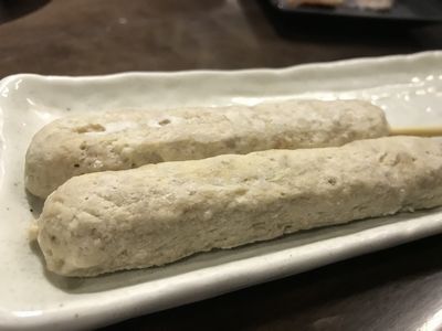 豚ホルモンがっっっっ!「100円」∑(๑º口º๑)!!ナント!? 北見ホルモン、住宅街の街焼肉,,,頑として値上げしない根性を味わおう(๑و class=