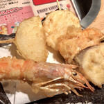 Umisenyama sembanchou - 海老、玉ねぎ、山芋、サーモン、ブリ