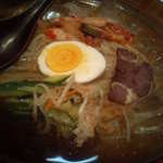 炭火焼 七厘 - スープが美味い冷麺