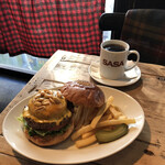 GRILL BURGER CLUB SASA - 【2月Monthly Burger】”１日限定１０食” 『レッドホットチーズBURGER￥1150』 ※平日ランチ ソフトドリンク付