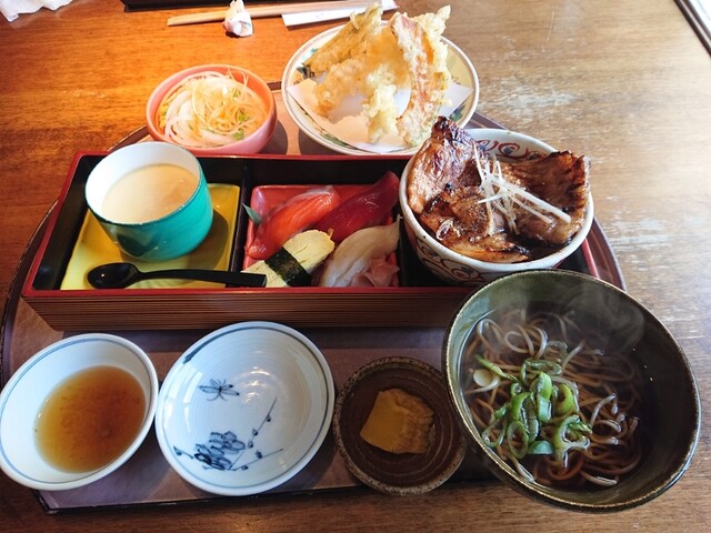 ご馳走家 ゆたか ごちそう ゆたか 池田 居酒屋 食べログ