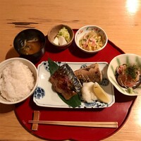 伊豆の旬 やんも 南青山店 - 