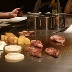 神戸プレジール - 