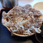 手打うどん 牛コロ 宮内 - 