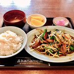 カナメ - ニラレバ炒め定食（税込770円）