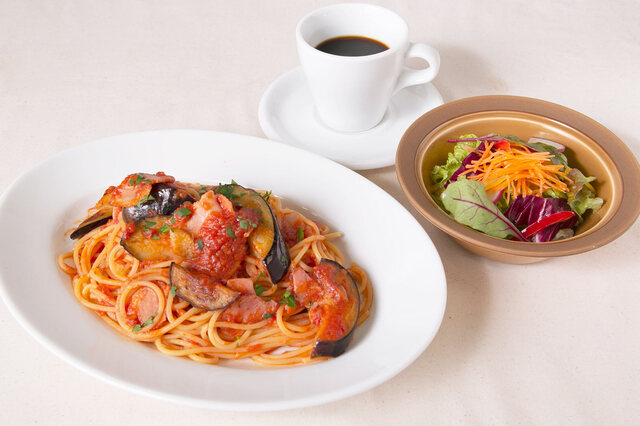 ランチメニュー : 壁の穴 そごう横浜店 - 横浜/パスタ | 食べログ