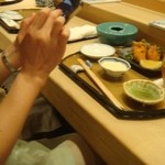 鮨処 音羽別館 - 彼女も写真をパシャリ！