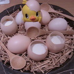 神保町 傳 - 朱鷺の巣に見立てた杏仁豆腐のココナッツミルク