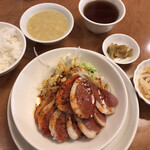 川菜味 - カモ肉の特製ソースランチ