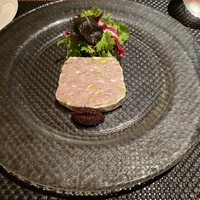 DINING 六区 - 豊橋産あいち鴨のテリーヌ