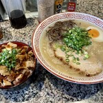 だるま大使 - だるまラーメン＋ミニチャーシュー丼