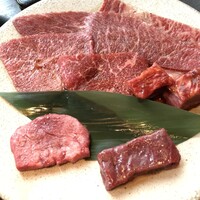 焼肉うしごろ 銀座並木通り店 - 