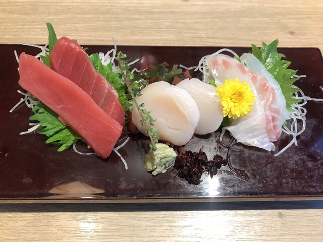 Sushi Tsukiji Nihonkai Akabane Ten photo 5