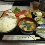やまお - 刺身の盛り合わせ定食