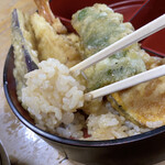 美登利 - かなり柔らかめのご飯…ねっちょり系…