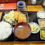 安楽屋 - あじフライ定食