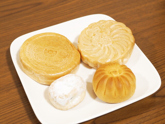 閉店】御菓子司 菊屋 高麗橋本店 (おさしつかさ きくや 閉店】御菓子司 菊屋 高麗橋本店 (おさしつかさ きくや