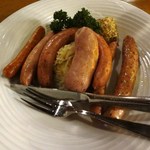 ビヤホールライオン - ソーセージ盛り合わせ(2012.8)