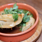 餃子とスパークリング バブルス - ウマーベラス！！